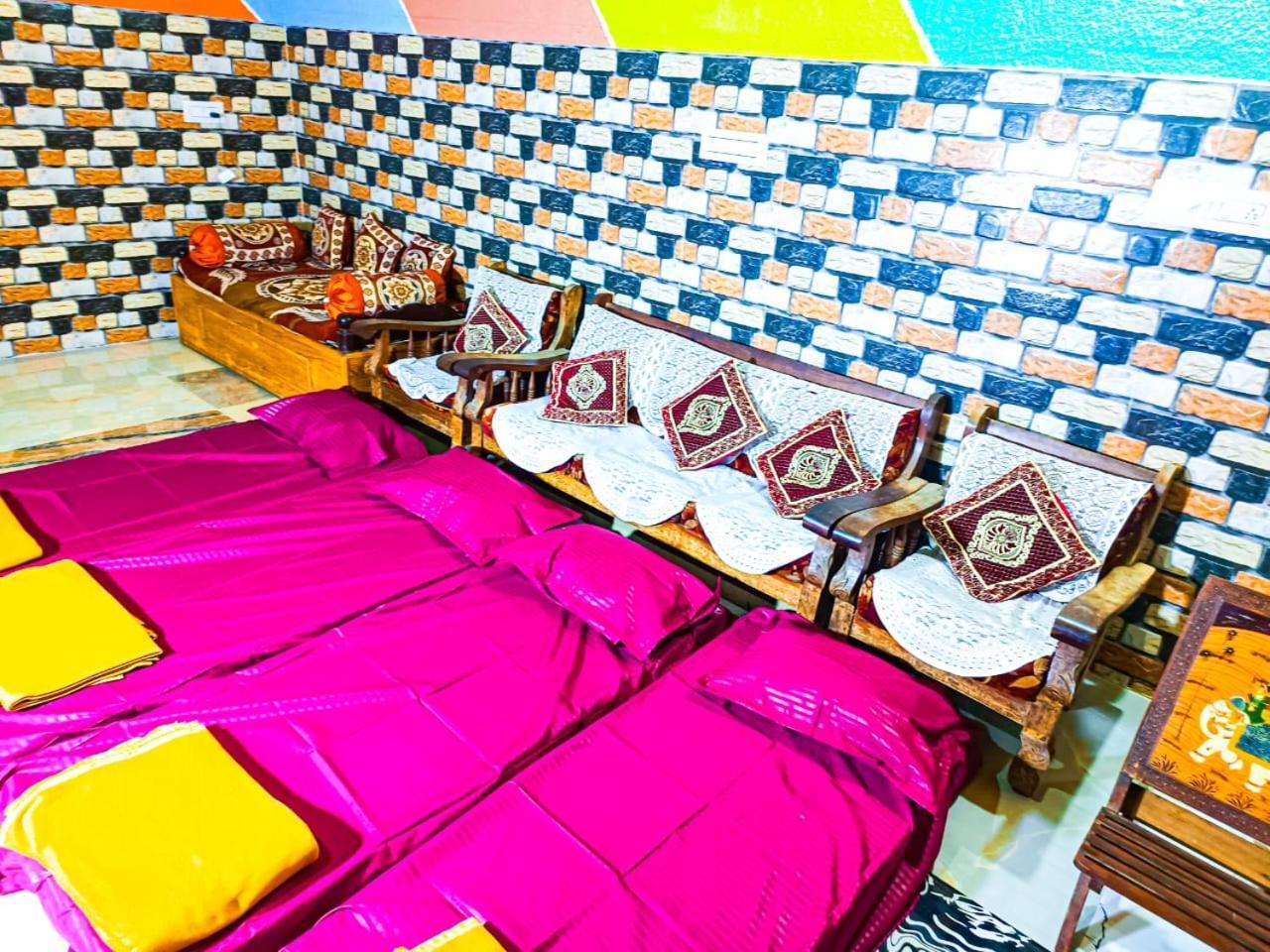 Sahara Family Homestay Mysuru Zewnętrze zdjęcie